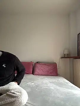 Snapshot of couplepenetration chatting on February 19, 10:34 am couplepenetration online show from February 19, 10:34 am