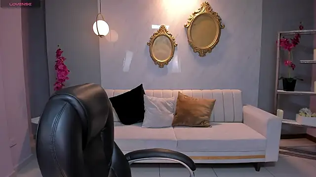 BrennaWalker online show from February 26, 2:48 am