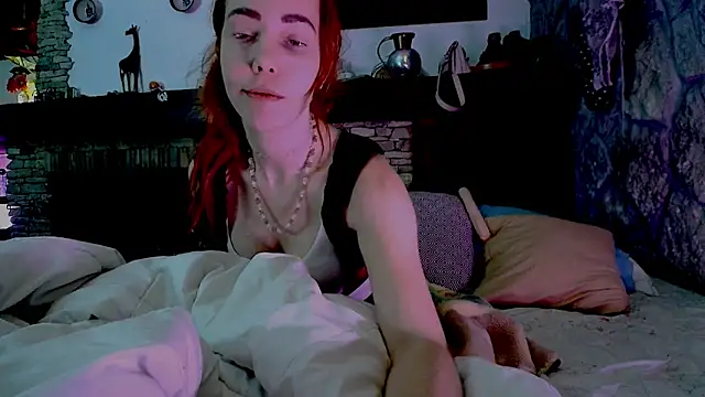 pisswhorelana online show from February 2, 4:48 am