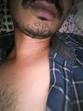 Snapshot of dreamtoungelick69 chatting on May 3, 6:58 pm dreamtoungelick69 online show from May 3, 6:58 pm