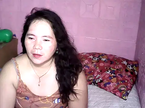 hotpusie 4u online show from September 23, 12:46 am