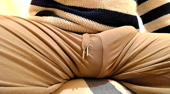 Snapshot of gae89tano chatting on March 20, 8:40 pm gae89tano online show from March 20, 8:40 pm