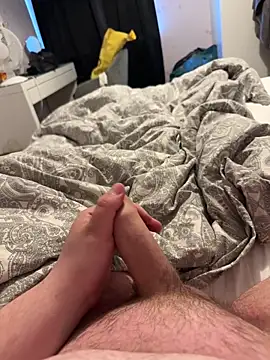 adam123456654321 online show from April 27, 1:09 pm