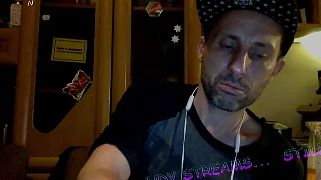 Snapshot of FireFox_Feel chatting on December 9, 12:12 am FireFox Feel online show from December 9, 12:12 am