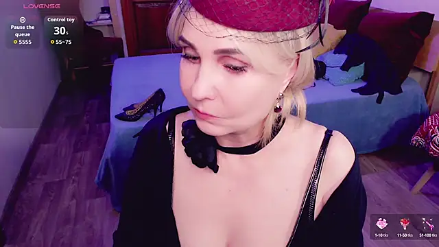  unique cam  online show from September 21, 9:55 am