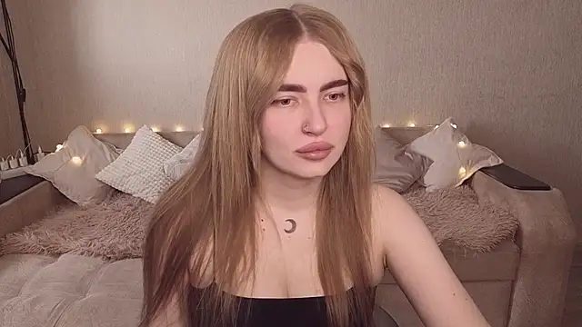 ViolettaLopez online show from June 26, 1:26 pm