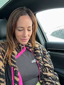 SweeetAlegra online show from February 3, 10:31 am