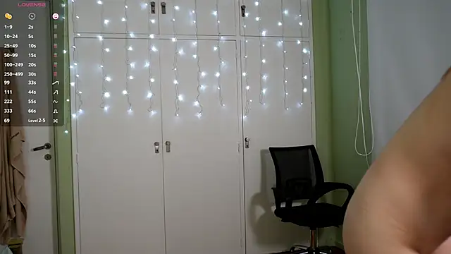 Black Eva  online show from February 9, 2:29 pm