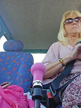 Nathotsexy1 online show from April 30, 7:47 am