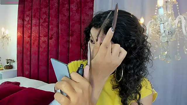 LaColorina  online show from February 26, 4:36 am