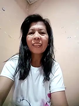 Snapshot of TropicalFlower chatting on February 21, 10:15 pm TropicalFlower online show from February 21, 10:15 pm