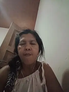 Snapshot of TropicalFlower chatting on June 4, 9:48 am TropicalFlower online show from June 4, 9:48 am