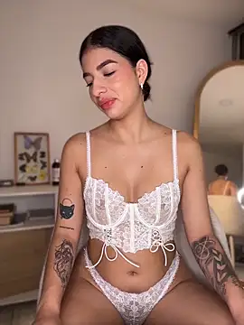 Veronica ar online show from June 7, 10:24 pm