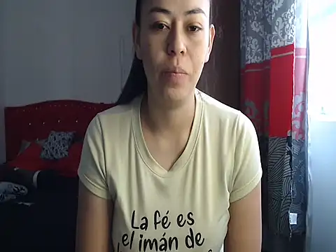 mayhott2 online show from February 18, 4:48 pm