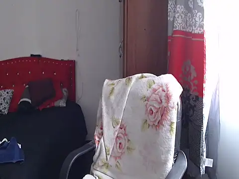 mayhott2 online show from February 19, 6:21 pm