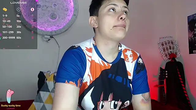 girl intense444 online show from January 18, 12:47 pm