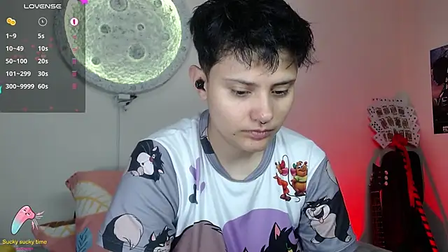 girl intense444 online show from March 5, 1:17 pm