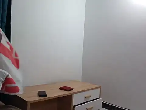 Deliciousgal online show from September 11, 9:15 pm