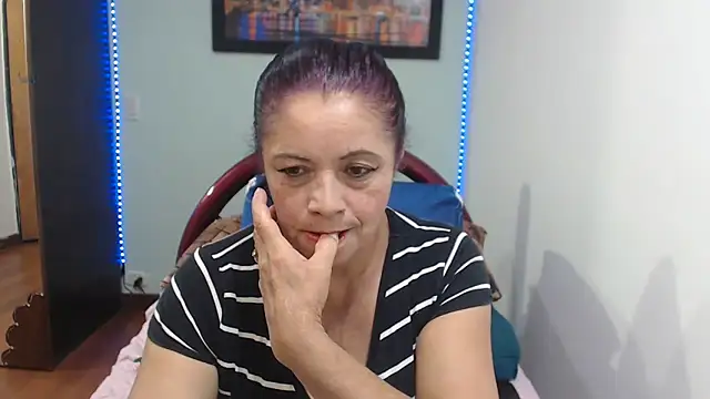 sexytitshot126 online show from November 29, 3:31 am