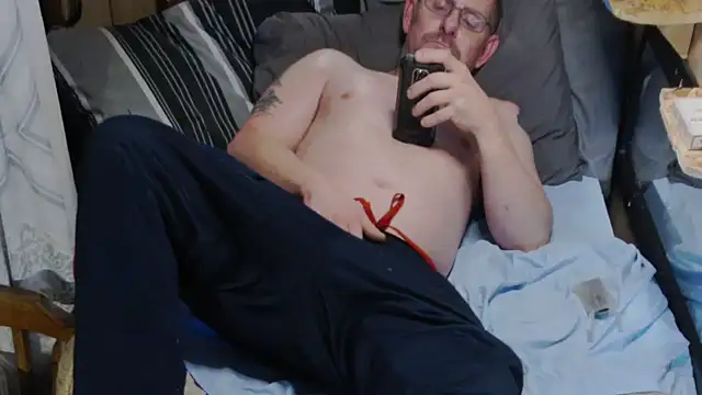 sex4fun 21 online show from February 8, 4:04 pm