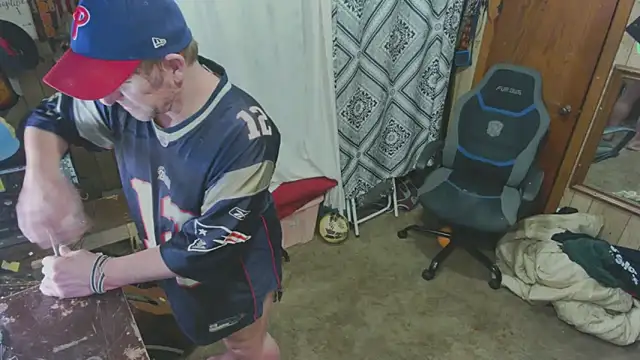 Snapshot of sex4fun_21 chatting on December 14, 9:52 pm sex4fun 21 online show from December 14, 9:52 pm