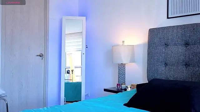 mandi4pole  online show from March 22, 8:48 pm