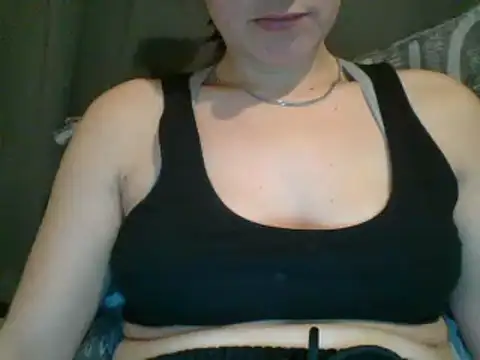 Snapshot of geilmeisje98 chatting on December 13, 7:43 pm geilmeisje98 online show from December 13, 7:43 pm