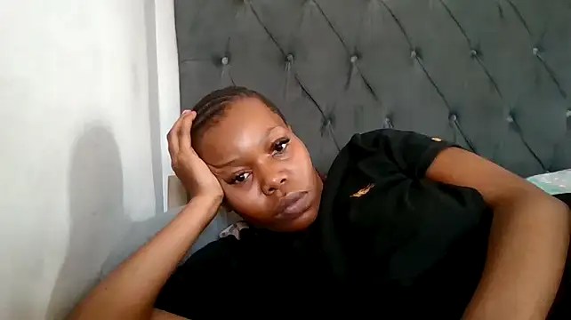 cherryontopy online show from February 27, 7:44 am