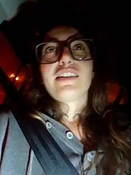 Blulilla69 online show from October 17, 8:00 pm