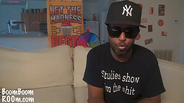 boomboomr00m online show from March 22, 9:42 pm