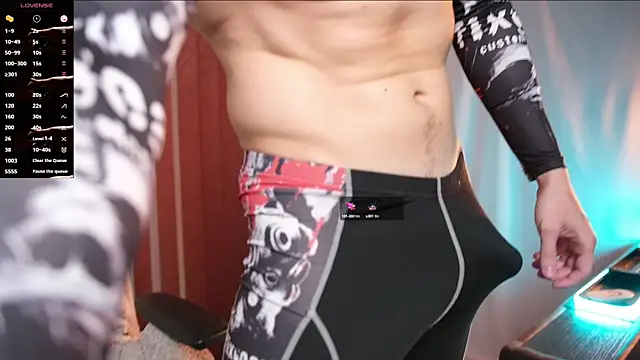 Snapshot of LuckyForesk1n chatting on September 27, 11:04 am LuckyForesk1n online show from September 27, 11:04 am