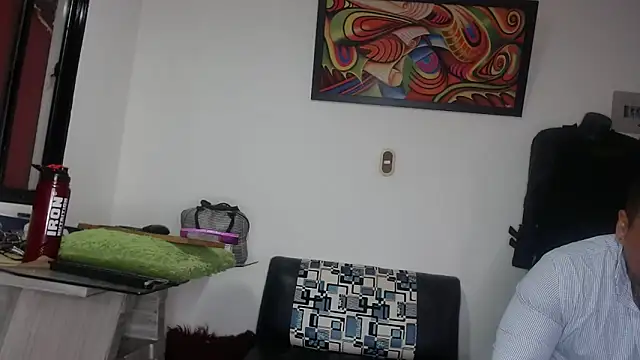 hardrock982 online show from April 10, 2:00 pm