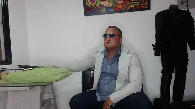 hardrock982 online show from April 22, 1:34 pm