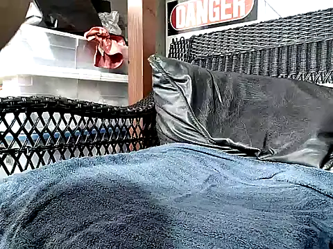 HungHawaiian808xh online show from October 21, 2:56 am