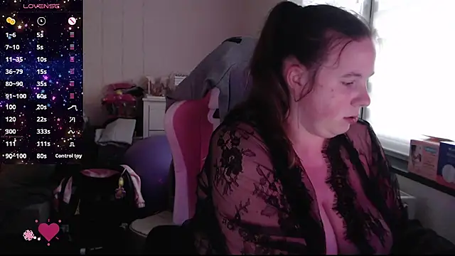 AureliaWinter online show from June 12, 7:02 pm
