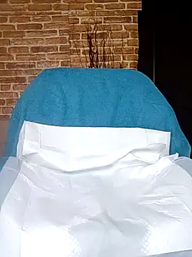  Horny milf  online show from March 23, 5:32 am