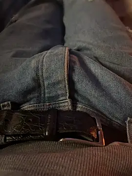 mamoubz online show from April 15, 3:30 pm