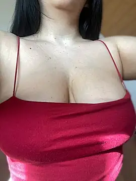 NattCastillo online show from April 7, 8:04 am