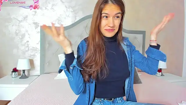 JennaMyers online show from March 1, 8:21 pm