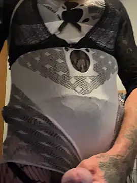 MadMaxxx84 online show from April 13, 6:52 am