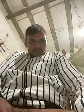 cf27 online show from April 4, 8:45 am