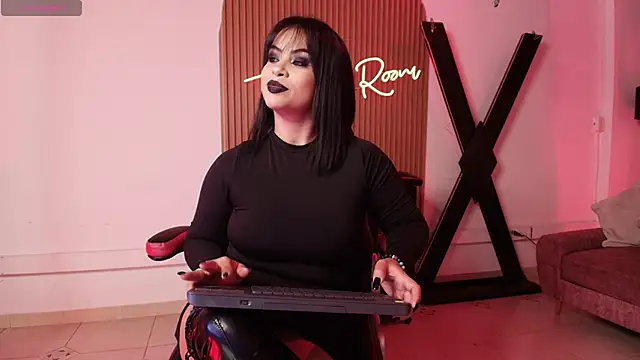 Snapshot of arianna_smith_ chatting on March 22, 7:20 pm arianna smith online show from March 22, 7:20 pm