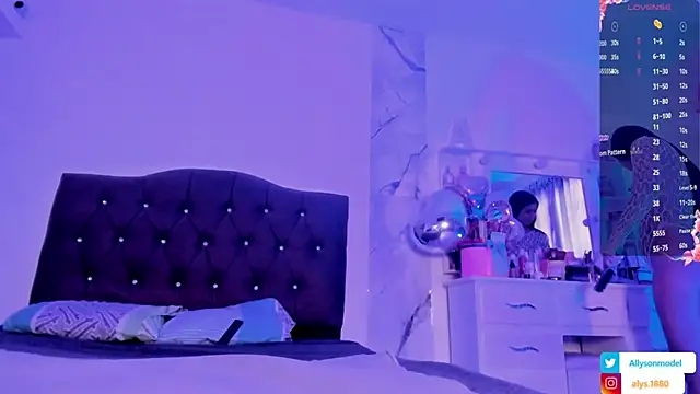 alysson 18 online show from February 4, 3:51 pm