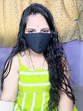 Rising Smiler online show from February 3, 9:30 am