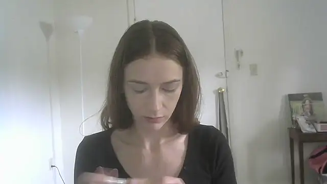 persephone332 online show from April 3, 5:55 pm