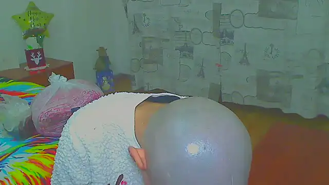 hotSANDRA STARR online show from December 14, 12:38 am