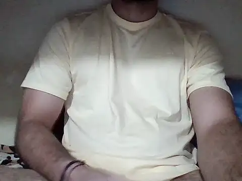 Snapshot of peneduro_19 chatting on November 5, 1:49 am peneduro 19 online show from November 5, 1:49 am