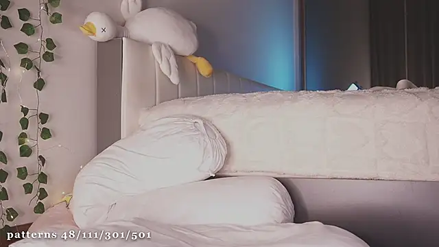 liassmolly1 couple online show from February 28, 3:04 pm