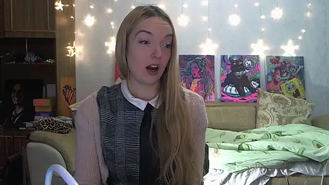 SecretSophia online show from January 13, 3:26 pm