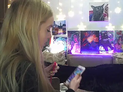 SecretSophia online show from March 19, 6:34 pm